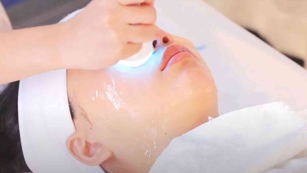 Smart Ice Blue 7-in-1 フェイシャルマシンの使用ステップバイステップガイド (8)